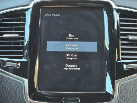 2017 Volvo XC90 T6 Inscription