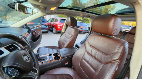 2012 Volkswagen Touareg VR6 Executive