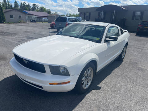 2006 Ford Mustang for sale at Paul Hiltbrand Auto Sales LTD in Cicero NY