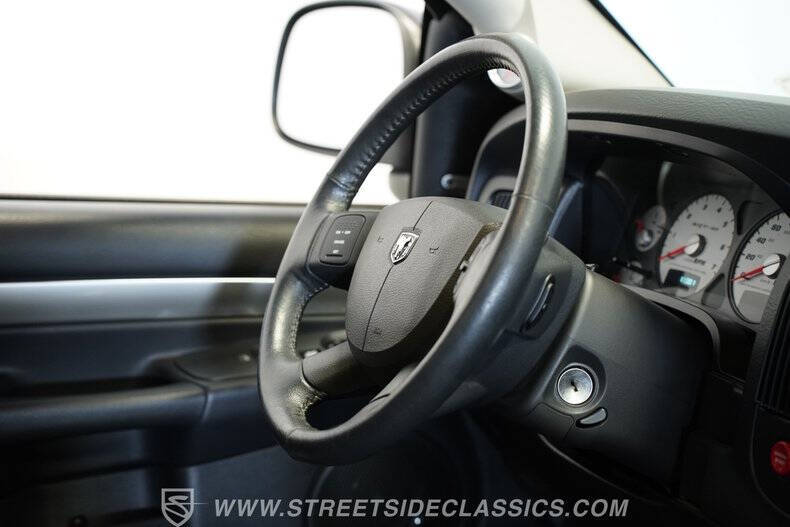 2004 Dodge Ram 1500 SRT-10