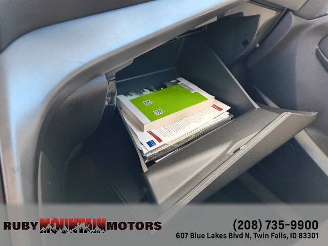 2017 Ford C-MAX Hybrid SE