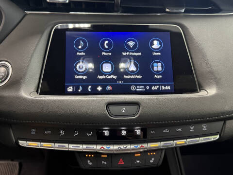 2023 Cadillac XT4 Premium Luxury