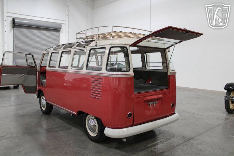 1961 Volkswagen Bus