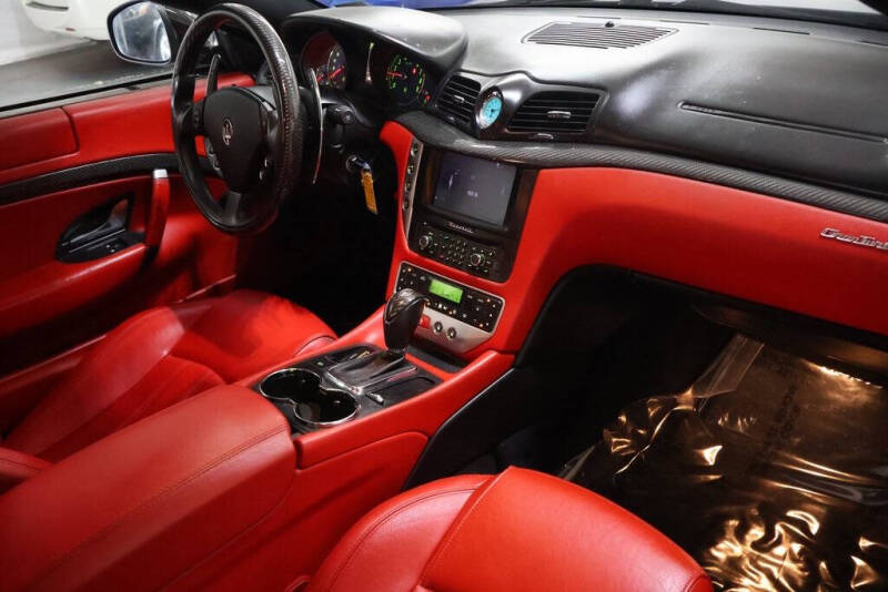 2011 Maserati GranTurismo S Automatic