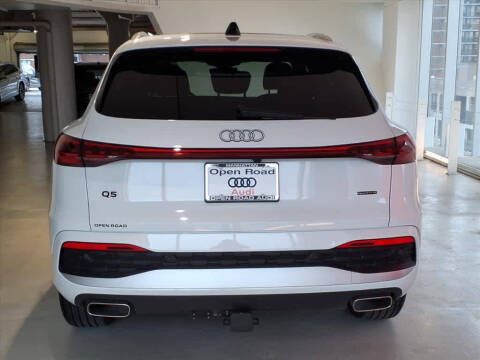 2025 Audi Q5 quattro Premium TFSI