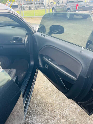 2016 Dodge Challenger SXT