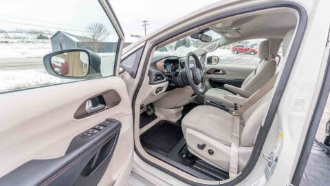 2017 Chrysler Pacifica Touring