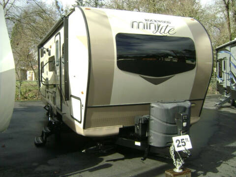 2018 Rockwood Mini-Lite 2509S / 25ft