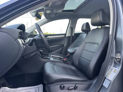 2022 Volkswagen Passat SE