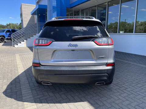 2019 Jeep Cherokee Latitude Plus
