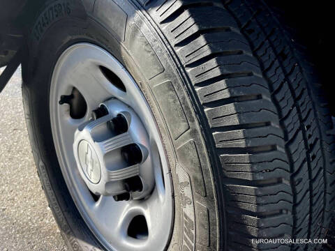 2017 Chevrolet Express 2500