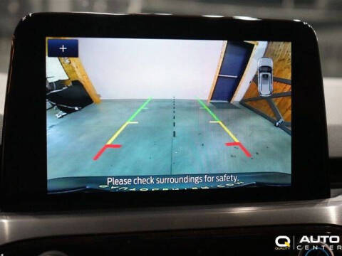 2022 Ford Escape Hybrid Titanium