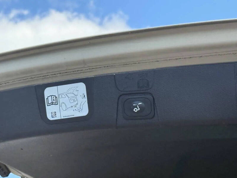2015 Ford C-MAX Hybrid SEL
