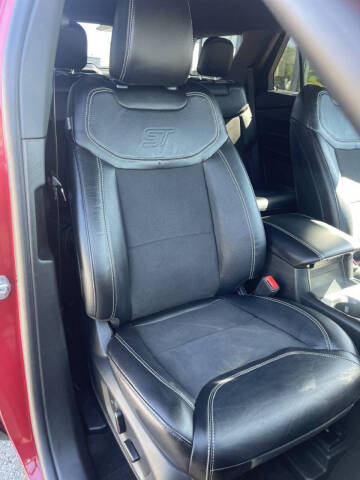 2023 Ford Explorer ST