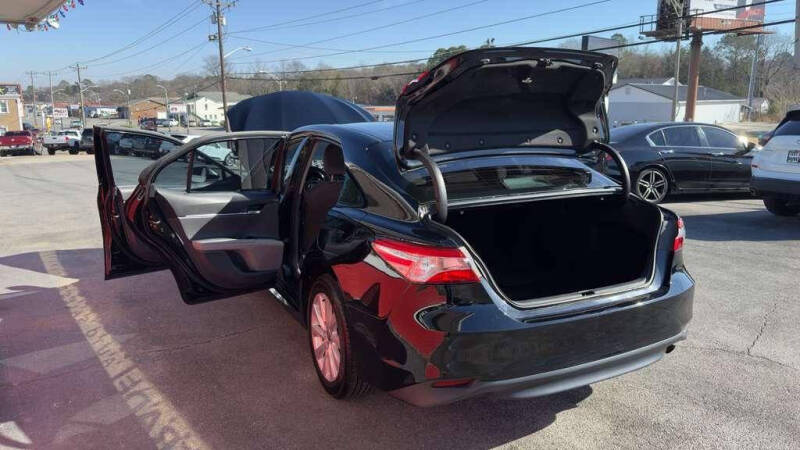 2020 Toyota Camry LE