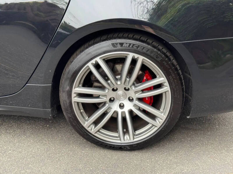 2018 Maserati Quattroporte S