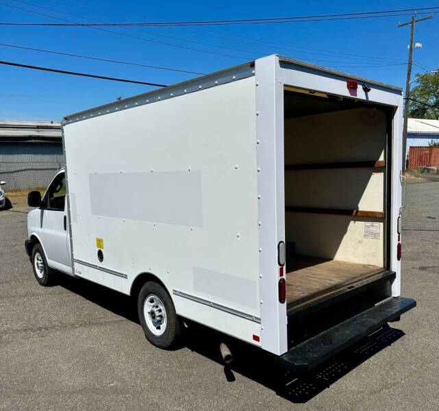 2019 GMC Savana