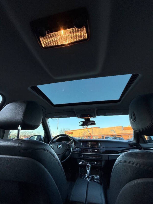 2014 BMW 5 Series 528i xDrive