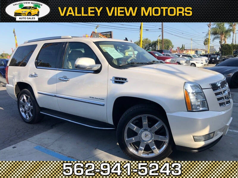 2011 Cadillac Escalade Luxury
