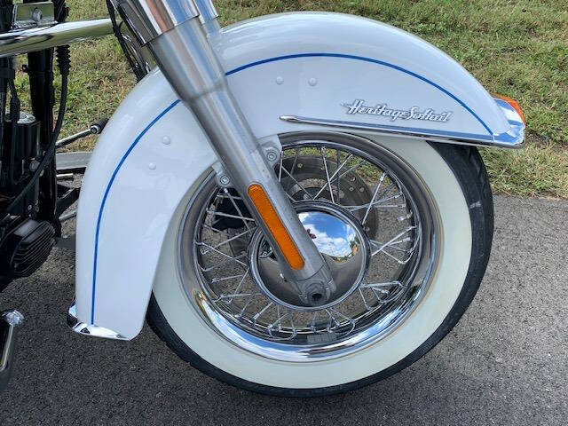 2012 Harley-Davidson FLSTC HERITAGE SOFTAIL CLASSIC