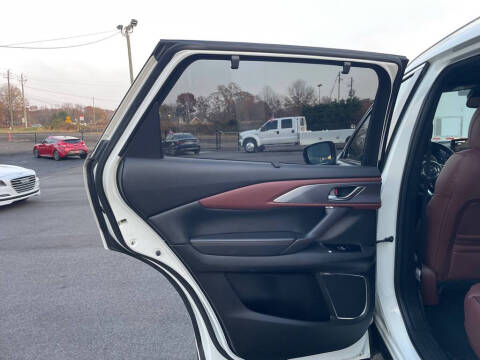 2017 Mazda CX-9 Signature