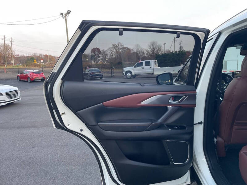 2017 Mazda CX-9 Signature