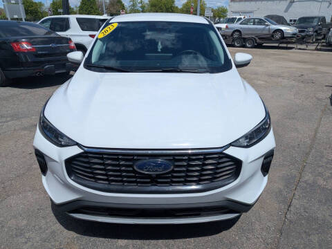 2023 Ford Escape Active