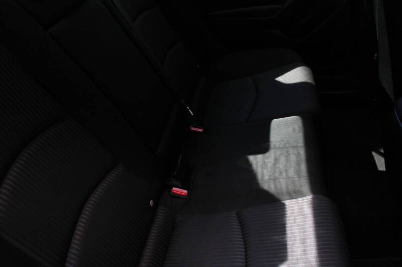 2016 Mazda MAZDA3 i Touring