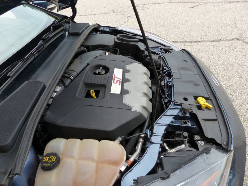 2018 Ford Focus ST