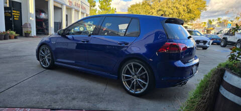 2017 Volkswagen Golf R 4Motion