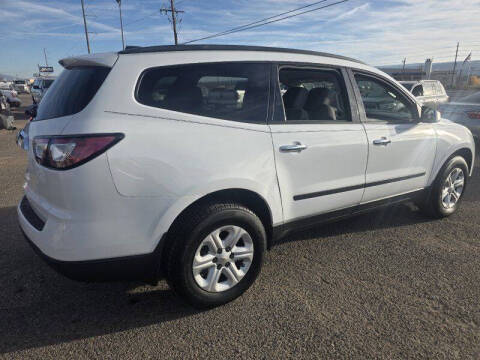 2017 Chevrolet Traverse LS