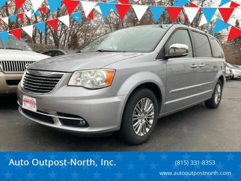 2014 Chrysler Town and Country for sale at Auto Outpost-North, Inc. in McHenry IL