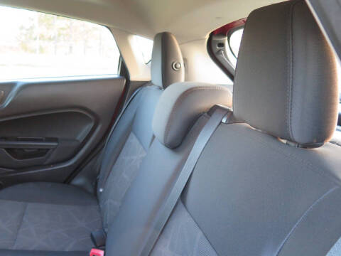 2013 Ford Fiesta SE