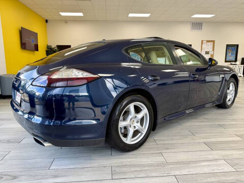 2011 Porsche Panamera