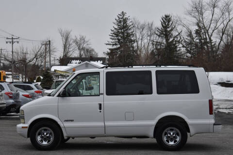 2002 Chevrolet Astro LS