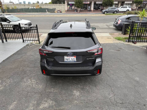 2020 Subaru Outback Premium