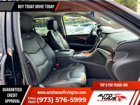 2019 Cadillac Escalade Luxury