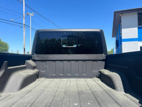 2024 Jeep Gladiator Mojave