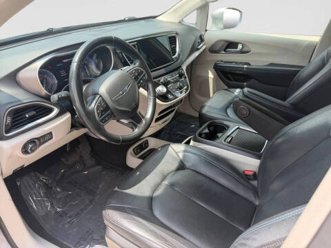 2021 Chrysler Pacifica Touring L