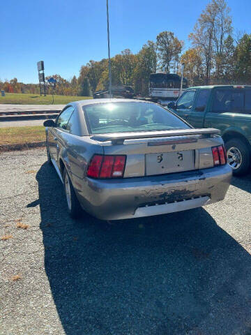 2002 Ford Mustang