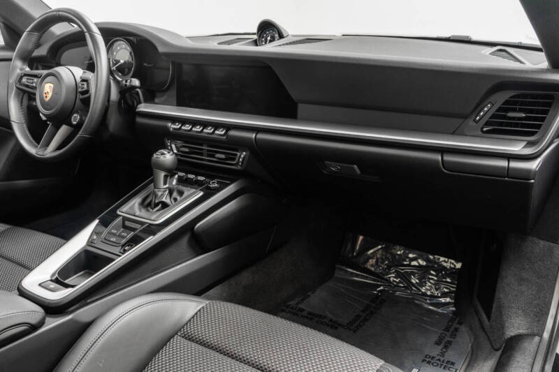 2023 Porsche 911 Carrera T
