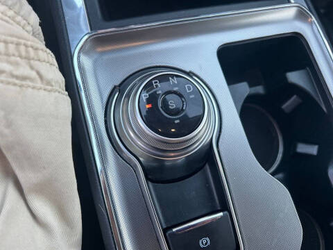 2024 Ford Edge Titanium