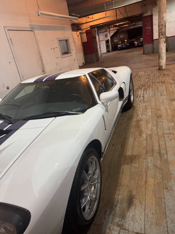 2005 Ford GT