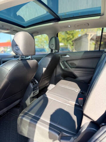 2018 Volkswagen Tiguan 2.0T SEL