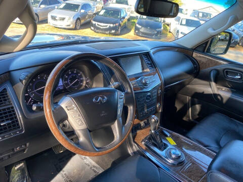 2015 Infiniti QX80