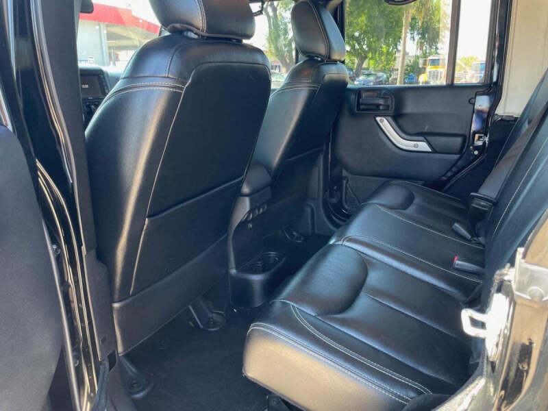 2014 Jeep Wrangler Unlimited Sahara