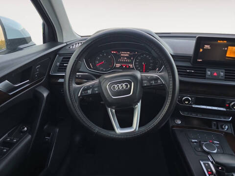 2019 Audi Q5 quattro Premium 45 TFSI