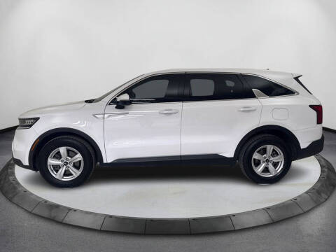 2022 Kia Sorento LX