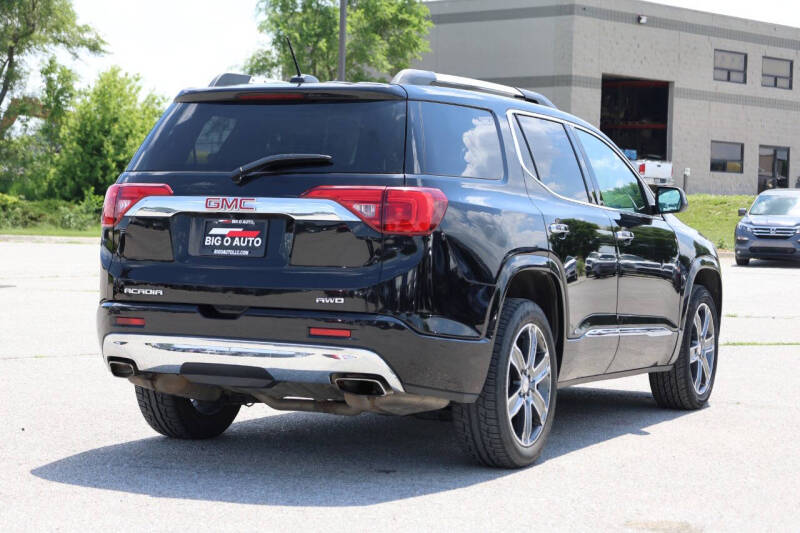 2017 GMC Acadia Denali