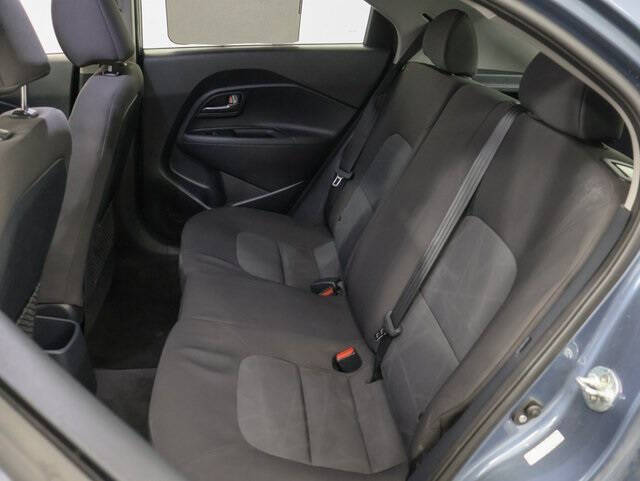 2016 Kia Rio 5-Door LX